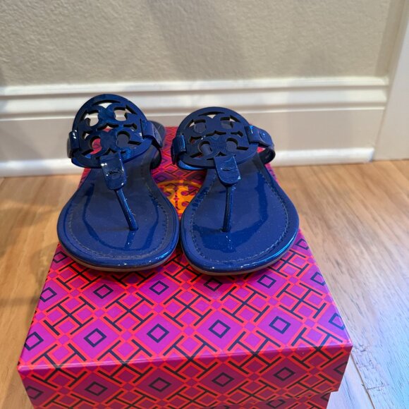 Tory Burch Miller Sandals Bright Indigo Patent Leather - Size 6 - Excellent - Picture 3 of 7
